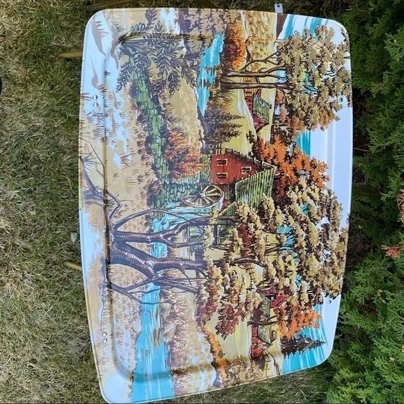 SET Of 2 Vintage Lavada Country Theme Metal TV Trays Metal Tray TV Table MCM - Picture 4 of 14